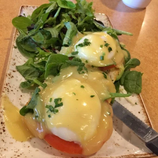 First Watch Breakfast Menu (2025 – Complete List) 22 Eggs Benedict – Florentine