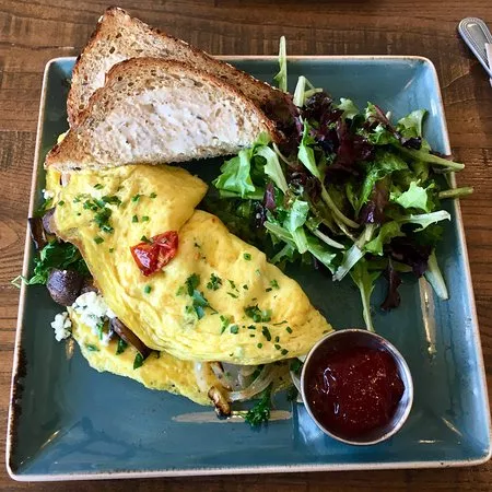 First Watch Breakfast Menu (2025 – Complete List) 34 Morning Market Veg Omelet