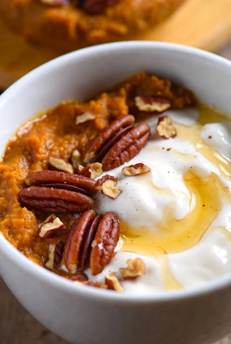 Pumpkin Spice Greek Yogurt Bowl